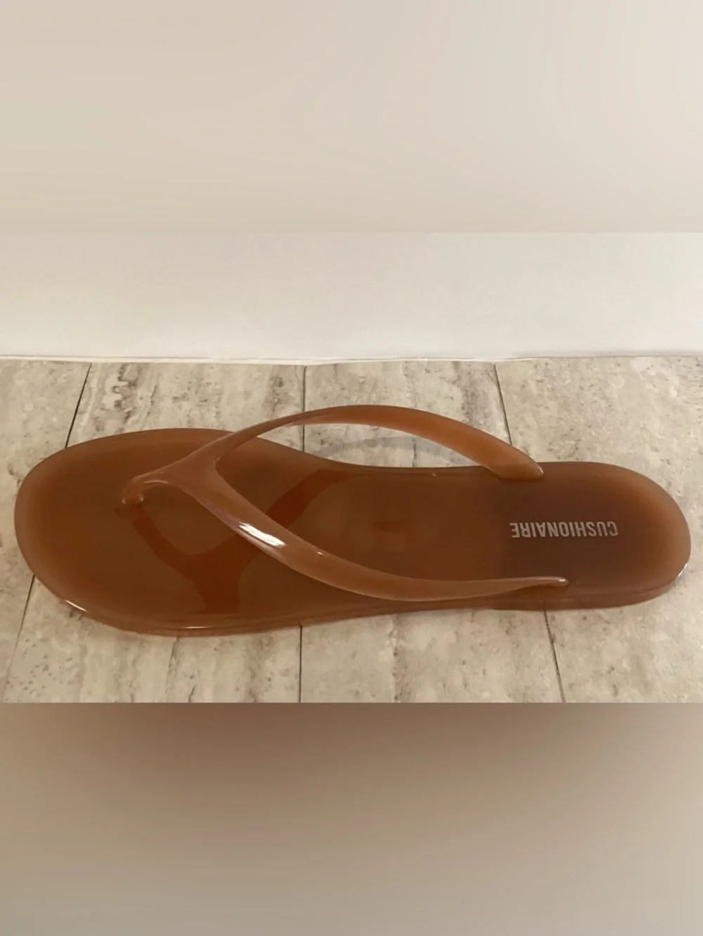 Cushsionaire Splash Jelly Flip Flops - Picture 4 of 7